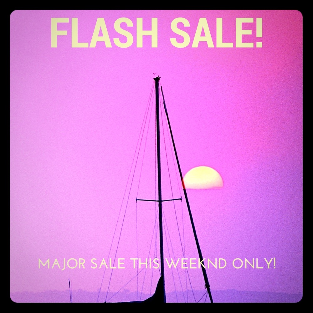 Everyone loves a FLASH SALE 🔥
